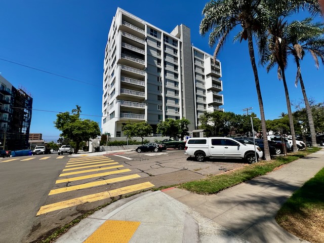 2620 Second Avenue - 6A